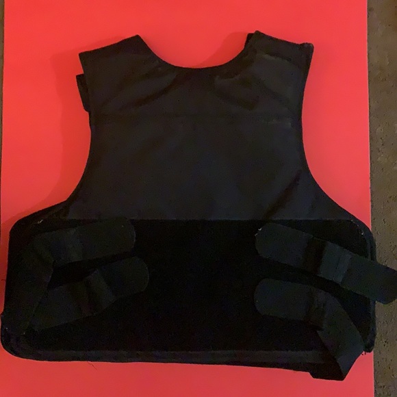 concealable multi-threat vest level iiia Bullet Proof Vest - Picture 3 of 7